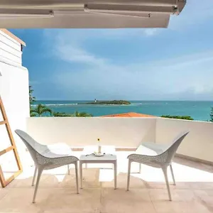 Appartement Alaia Sur Mer, Le Gosier (Grande-Terre)